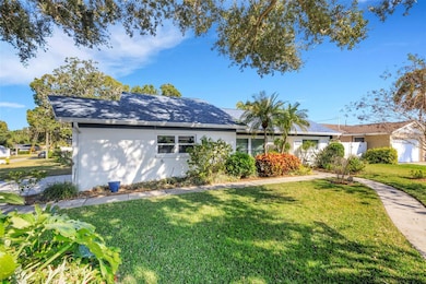 2010 7th Place SW, Largo, FL 33770 - photo 5