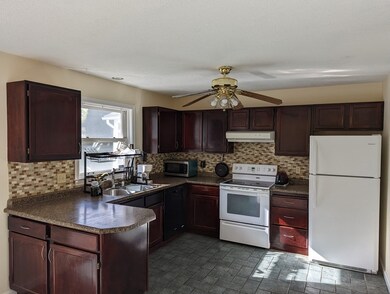 69 Mill Village Rd unit A, South Deerfield, MA 01373 - photo 7