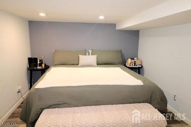 315 Mawbey St unit 319, Woodbridge, NJ 07095 - photo 6