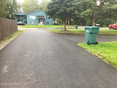 5219 E 24th Ave unit B, Anchorage, AK 99508 - photo 2