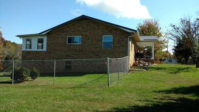 2241 Joe Stephens Rd, Morristown, TN 37814 - photo 6