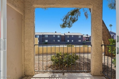 5576 W Rochelle Ave unit 6A, Las Vegas, NV 89103 - photo 3
