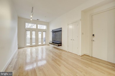 2357 Champlain St NW unit 201, Washington, DC 20009 - photo 4