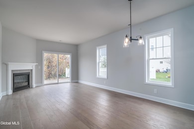 44 Priddle Ln, Colonie, NY 12110 - photo 6