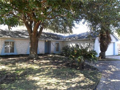 203 Melody Ln, Slidell, LA 70458 - photo 2