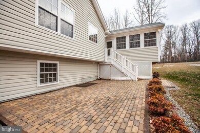 8430 Swan Woods Rd, Rhoadesville, VA 22542 - photo 7