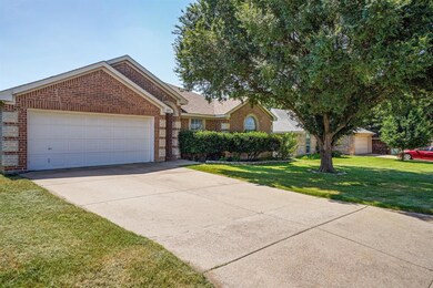 205 Whitestone Way, Weatherford, TX 76085 - photo 2