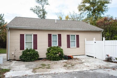 131 Vine St, Saugus, MA 01906 - photo 7