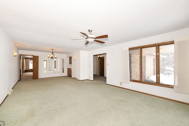 S40W26950 Oak Grove Ln, Waukesha, WI 53189 - photo 5