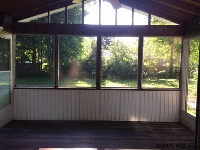 79 Ash Tree Ln, Schenectady, NY 12309 - photo 3