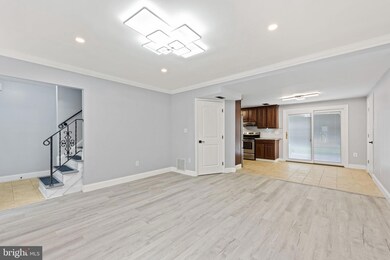 207 S Harrison Rd, Sterling, VA 20164 - photo 6