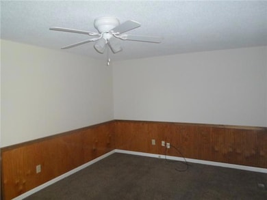 146 Hendon Memorial Rd, Shelbyville, TN 37160 - photo 3