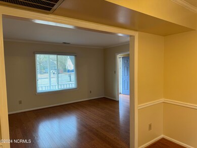 2475 Northwoods Dr, Jacksonville, NC 28540 - photo 7