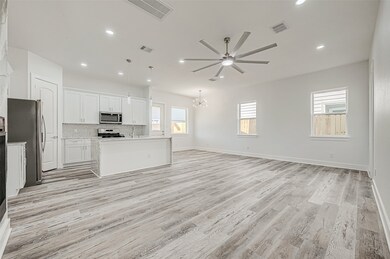 3203 Mansfield St, Houston, TX 77091 - photo 3