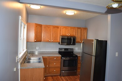 403 E 3rd St, Augusta, KY 41002 - photo 2