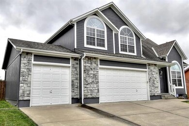 437 Pinnacle Dr, Raymore, MO 64083 - photo 3