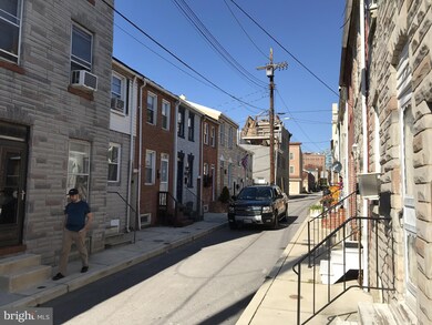 118 S Durham St, Baltimore, MD 21231 - photo 2