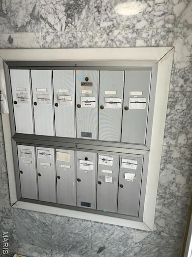 4228 Mcpherson Ave unit 312, Saint Louis, MO 63108 - photo 4