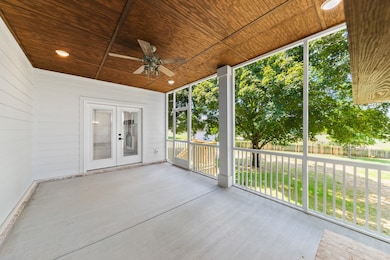 112 Stoneybrook Rd, Columbia, TN 38401 - photo 7