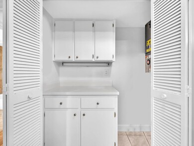 9855 Sandalfoot Blvd unit 320, Boca Raton, FL 33428 - photo 7