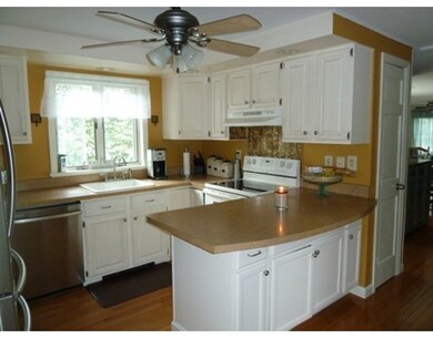 11 Kenmore St, Worcester, MA 01606 - photo 7