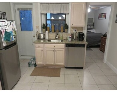 21 Henchman St unit A, Boston, MA 02113 - photo 3