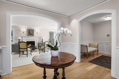 2 Grove Ln, Greenwich, CT 06831 - photo 5