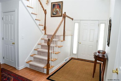 23 Greyledge Dr, Albany, NY 12211 - photo 4