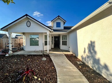 3119 N Apricot Ave, Fresno, CA 93727 - photo 4