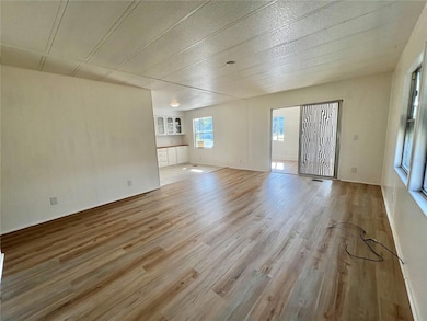 222 Hawthorne Blvd, Leesburg, FL 34748 - photo 6