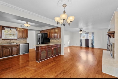 3211 Hilltop Rd, Oklahoma City, OK 73110 - photo 5