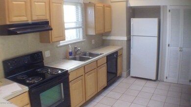 2001 E 1st St unit A, Tucson, AZ 85719 - photo 3