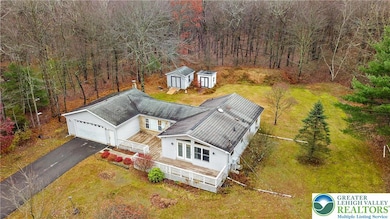 131 Cold Spring Dr, Jim Thorpe, PA 18229 - photo 2