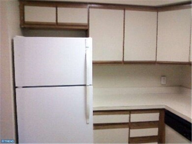 108 Garnet Dr unit 1E, Burlington, NJ 08016 - photo 4