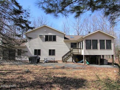 227 Surrey Dr, Lords Valley, PA 18428 - photo 6