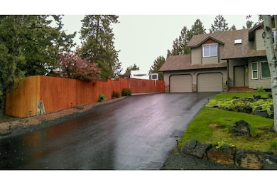61536 Newberry Dr, Bend, OR 97702 - photo 2