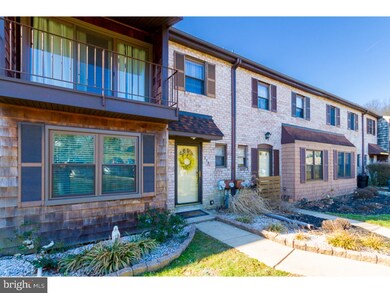 229 Bishop Dr, Chester, PA 19014 - photo 3