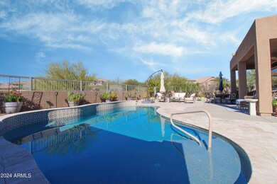 Pool:Backyard