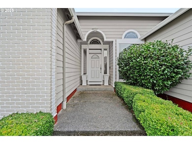 16442 SE High Meadow Loop, Portland, OR 97236 - photo 3