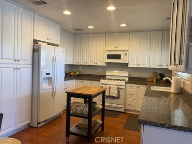 16950 Lorene Dr, Victorville, CA 92395 - photo 2