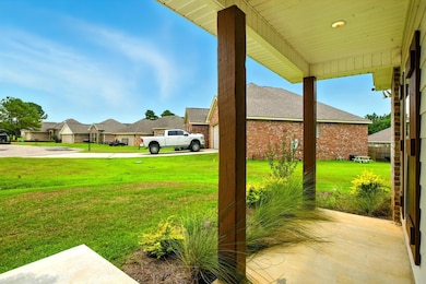 21 Charbonneau, Sumrall, MS 39482 - photo 4