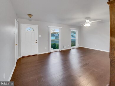 8910 Horton Rd, Laurel, MD 20708 - photo 5