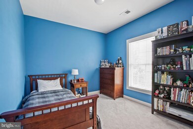 23051 Winged Elm Dr, Clarksburg, MD 20871 - photo 5