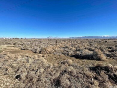 4650 Mountain View Dr, Winnemucca, NV 89445 - photo 2