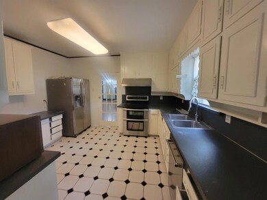 412 Brown Trail, Hurst, TX 76053 - photo 3