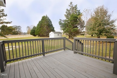 101 Lansing Dr, Benson, NC 27504 - photo 6