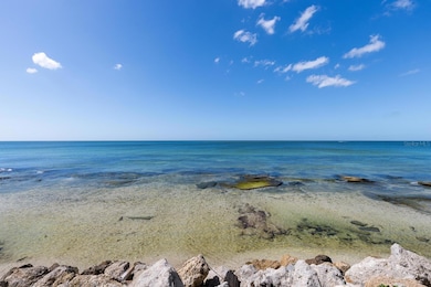 7314 Point of Rocks Rd, Sarasota, FL 34242 - photo 7