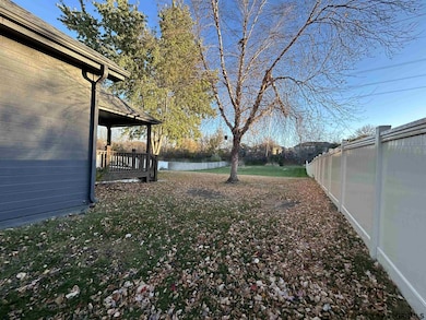 19921 Farnam St, Elkhorn, NE 68022 - photo 2