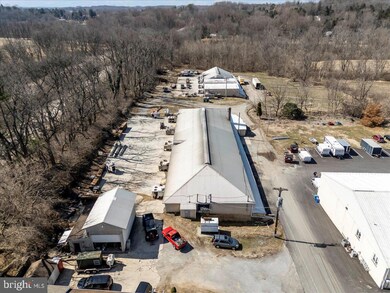 501 N Walnut Rd, Kennett Square, PA 19348 - photo 5