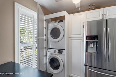 927 N Colonial Ct unit 33, Indian Harbour Beach, FL 32937 - photo 7